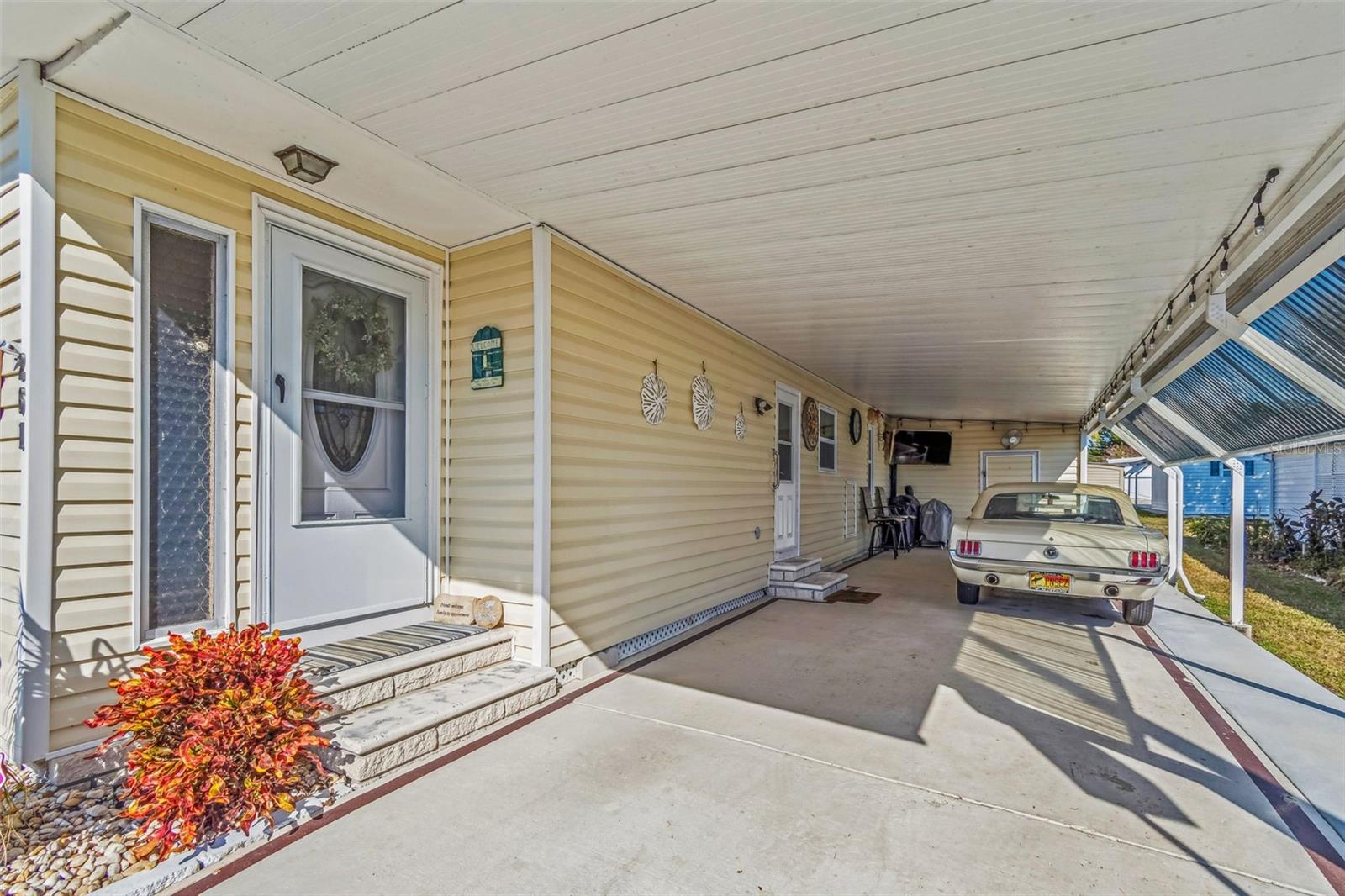 261 SAGO PALM STREET