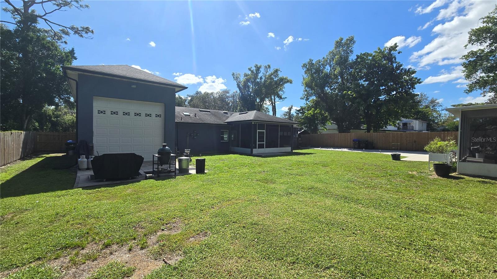 ROCK SPGS HOMESITES - Residential