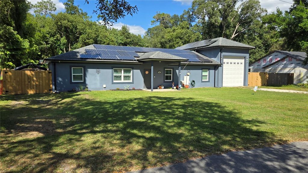 Photo of 311 W Lewis Avenue, Apopka, FL 32712 (MLS # O6355530)