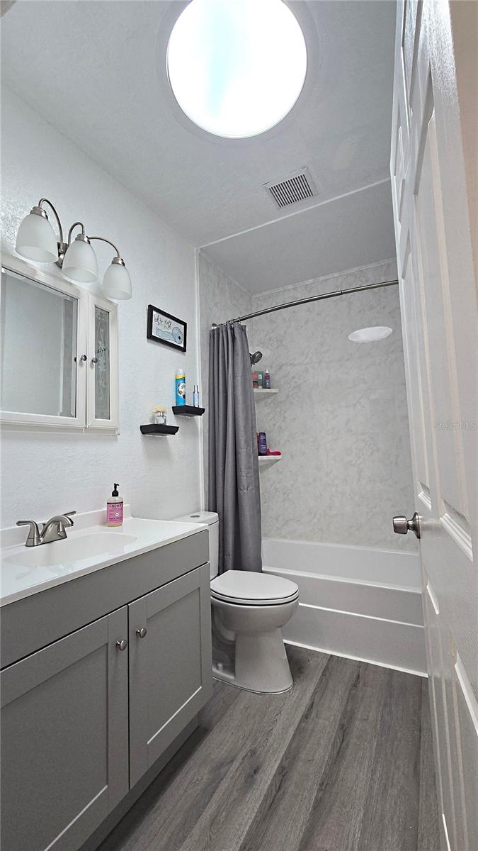 ROCK SPGS HOMESITES - Residential