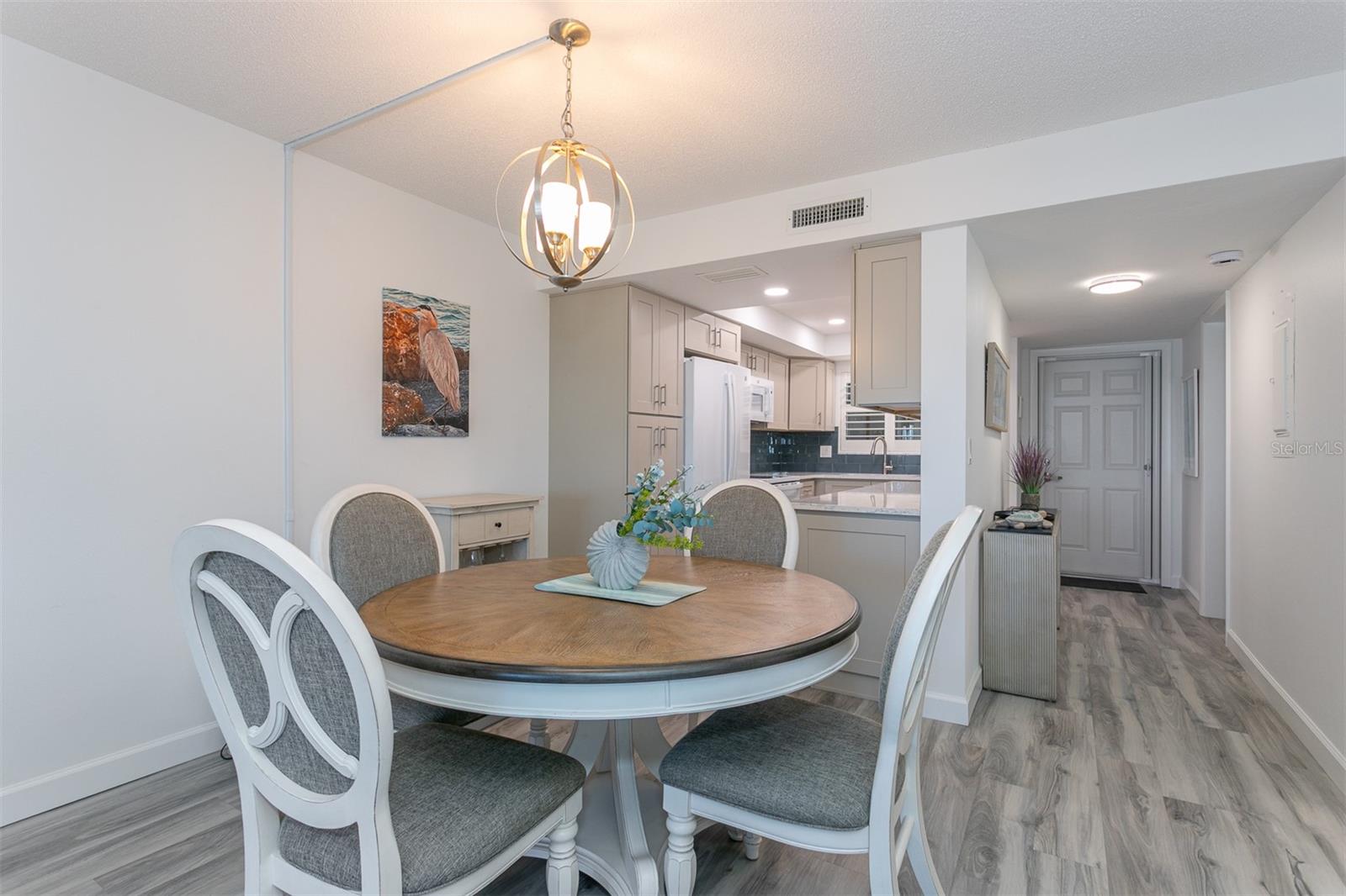 VENICE SANDS - Residential