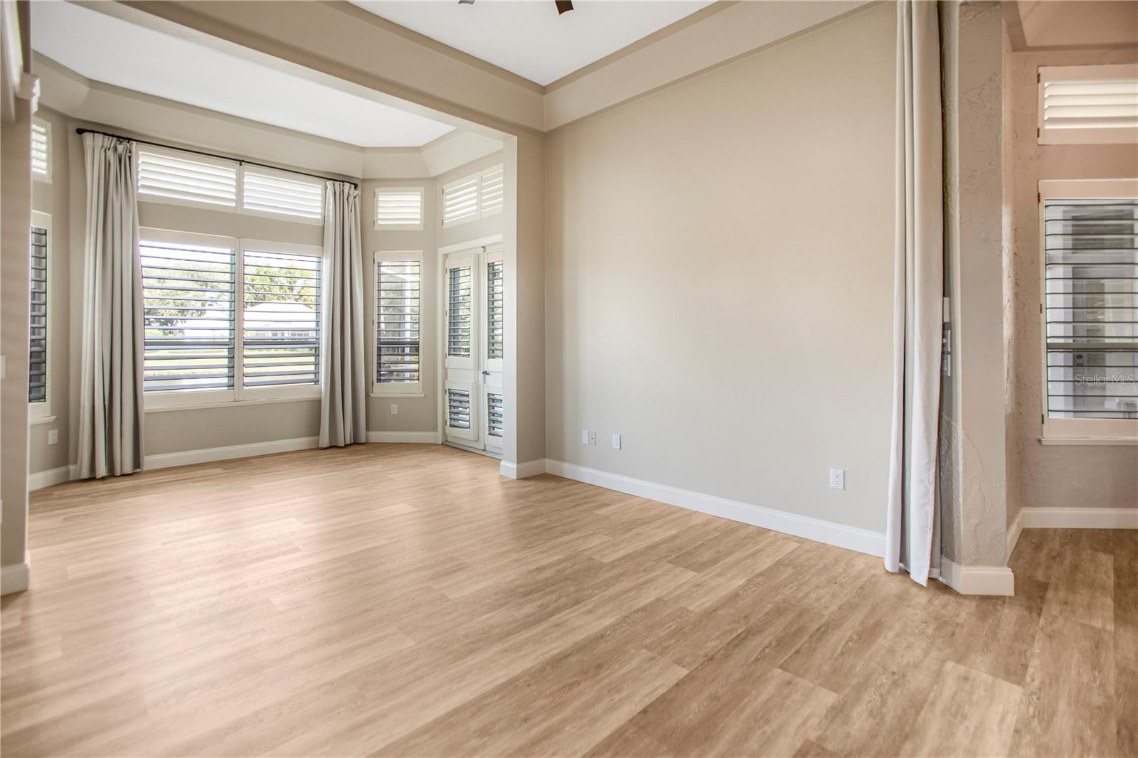 BAYOU CLUB ESTATES REPLAT PHASE 2 - Residential