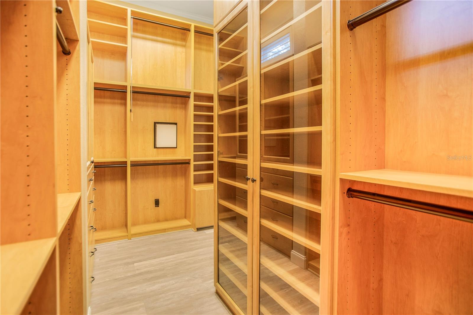 BAYOU CLUB ESTATES REPLAT PHASE 2 - Residential