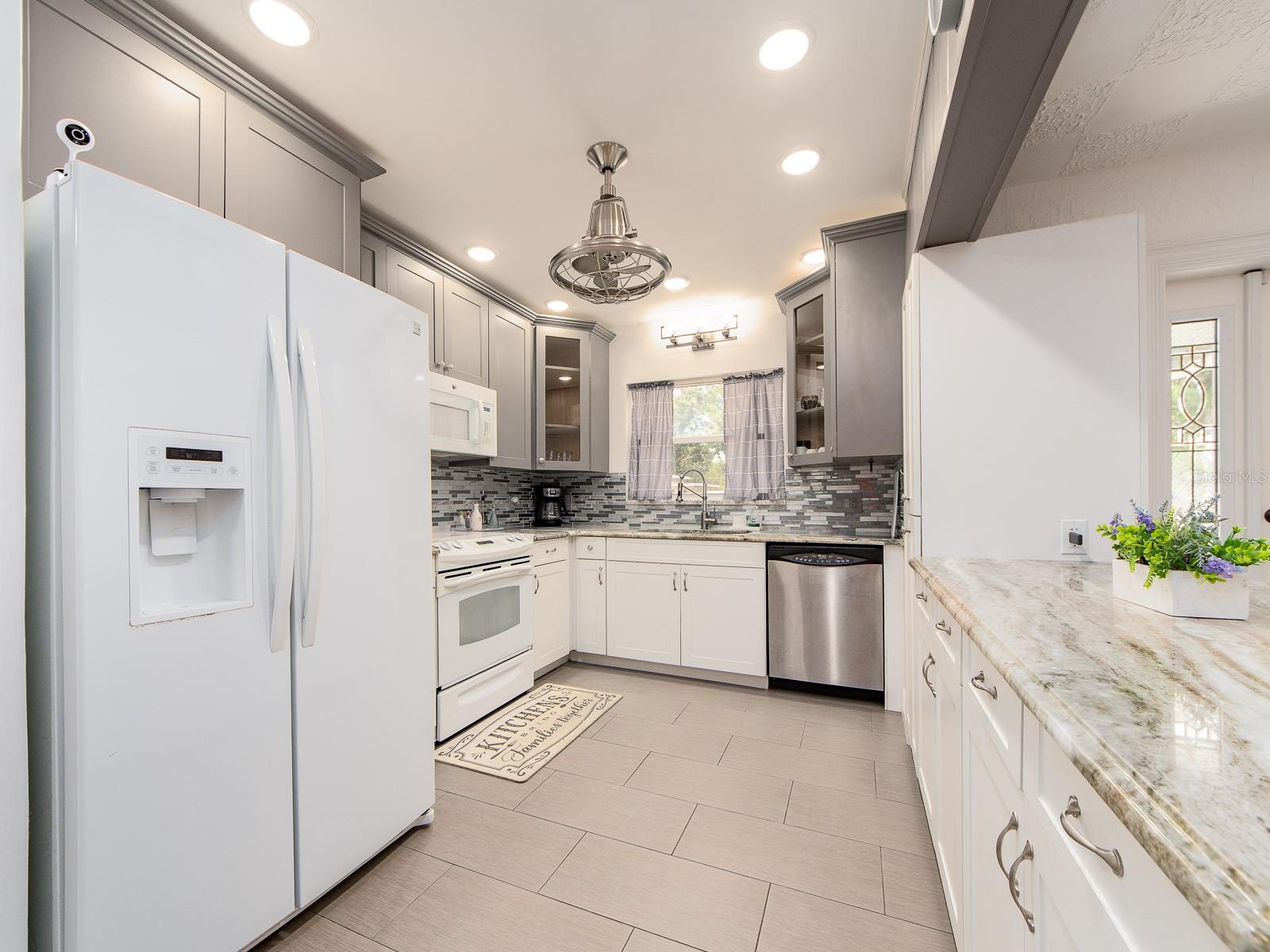 CITRUS HEIGHTS MANOR 1ST ADD - Residential