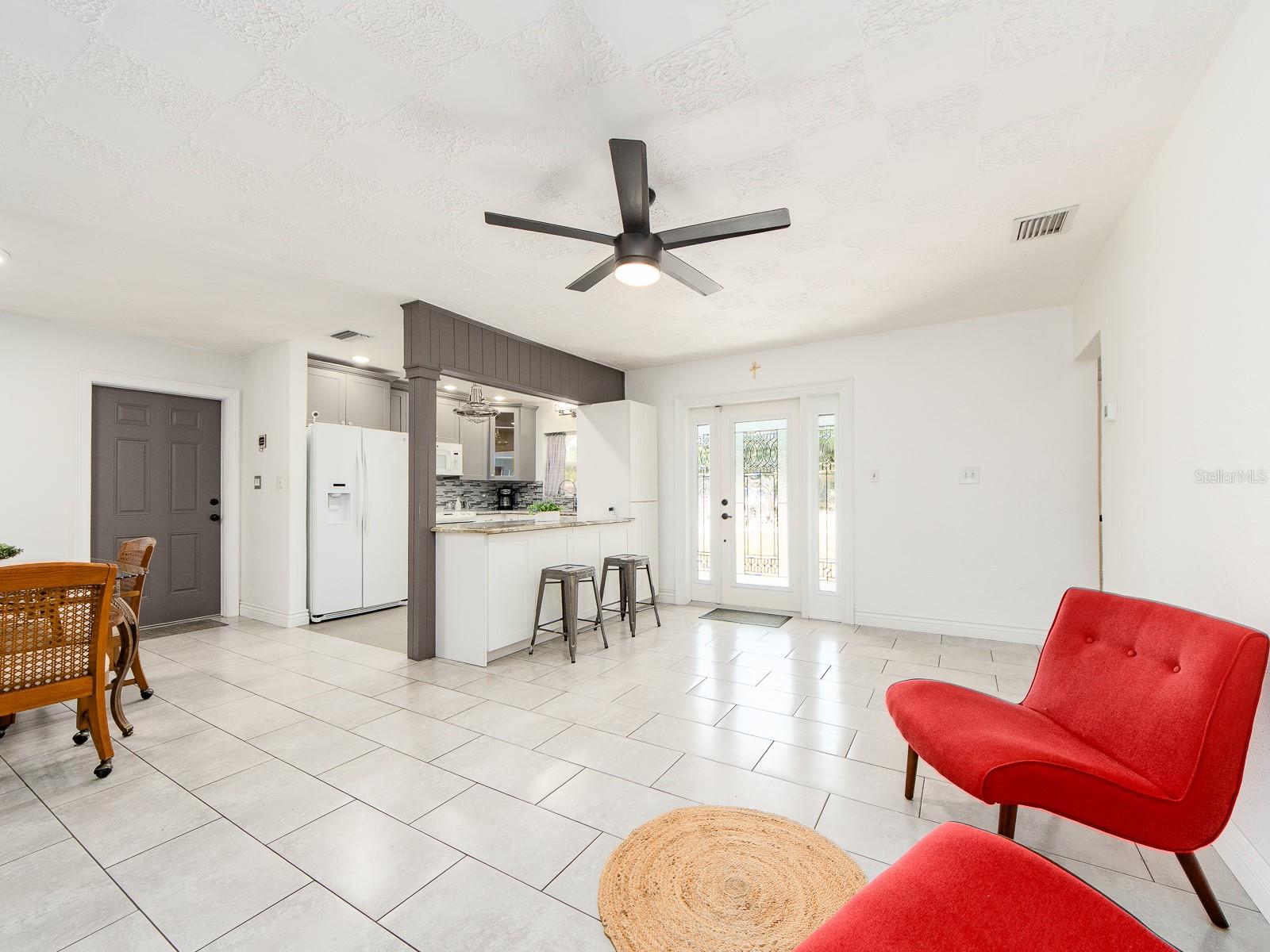 CITRUS HEIGHTS MANOR 1ST ADD - Residential