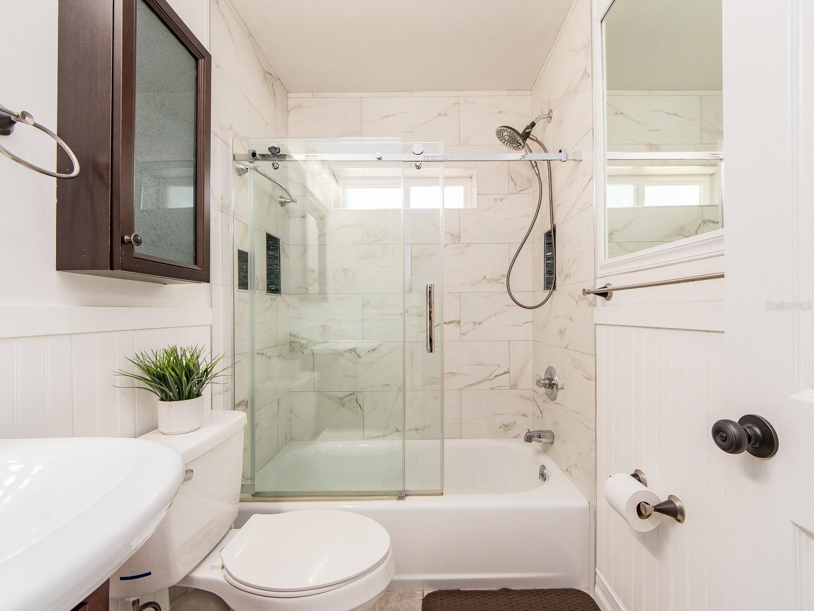CITRUS HEIGHTS MANOR 1ST ADD - Residential
