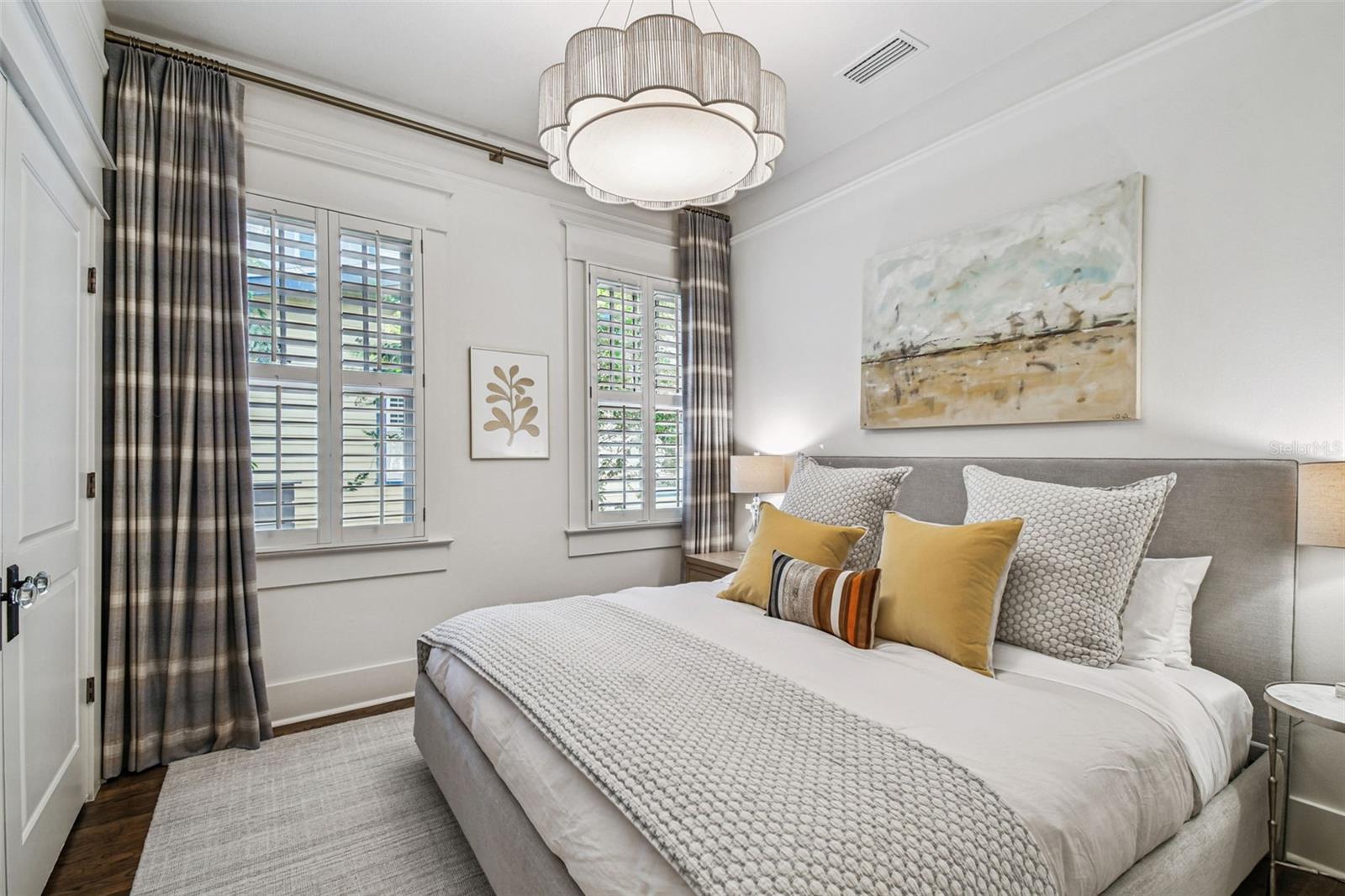 WECKLERS JULIA SUB - Residential