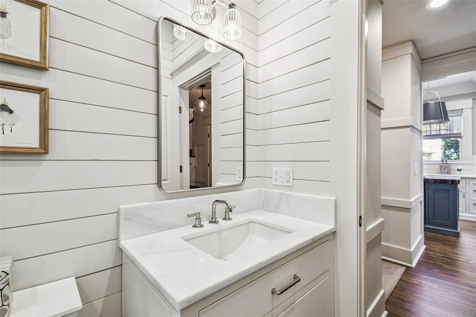 WECKLERS JULIA SUB - Residential