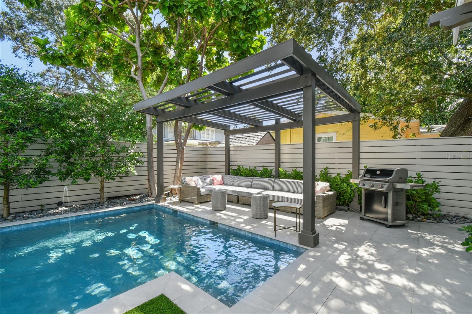 WECKLERS JULIA SUB - Residential