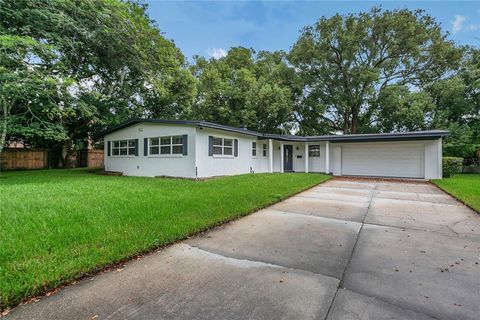 Photo of 2913 Carmia Drive, Orlando, FL 32806 (MLS # O6349665)