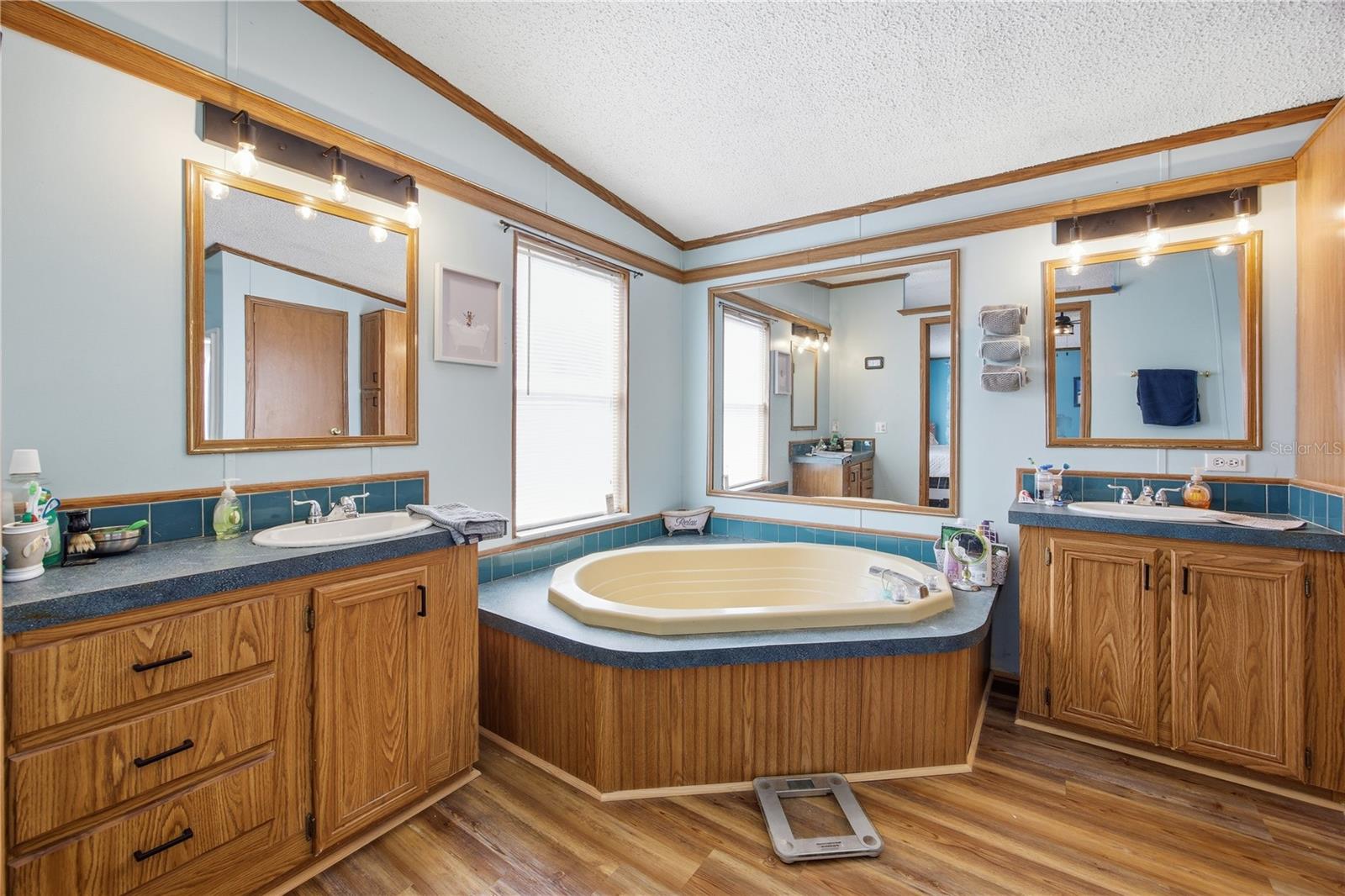 GULF HWY LAND UNIT 07 - Residential