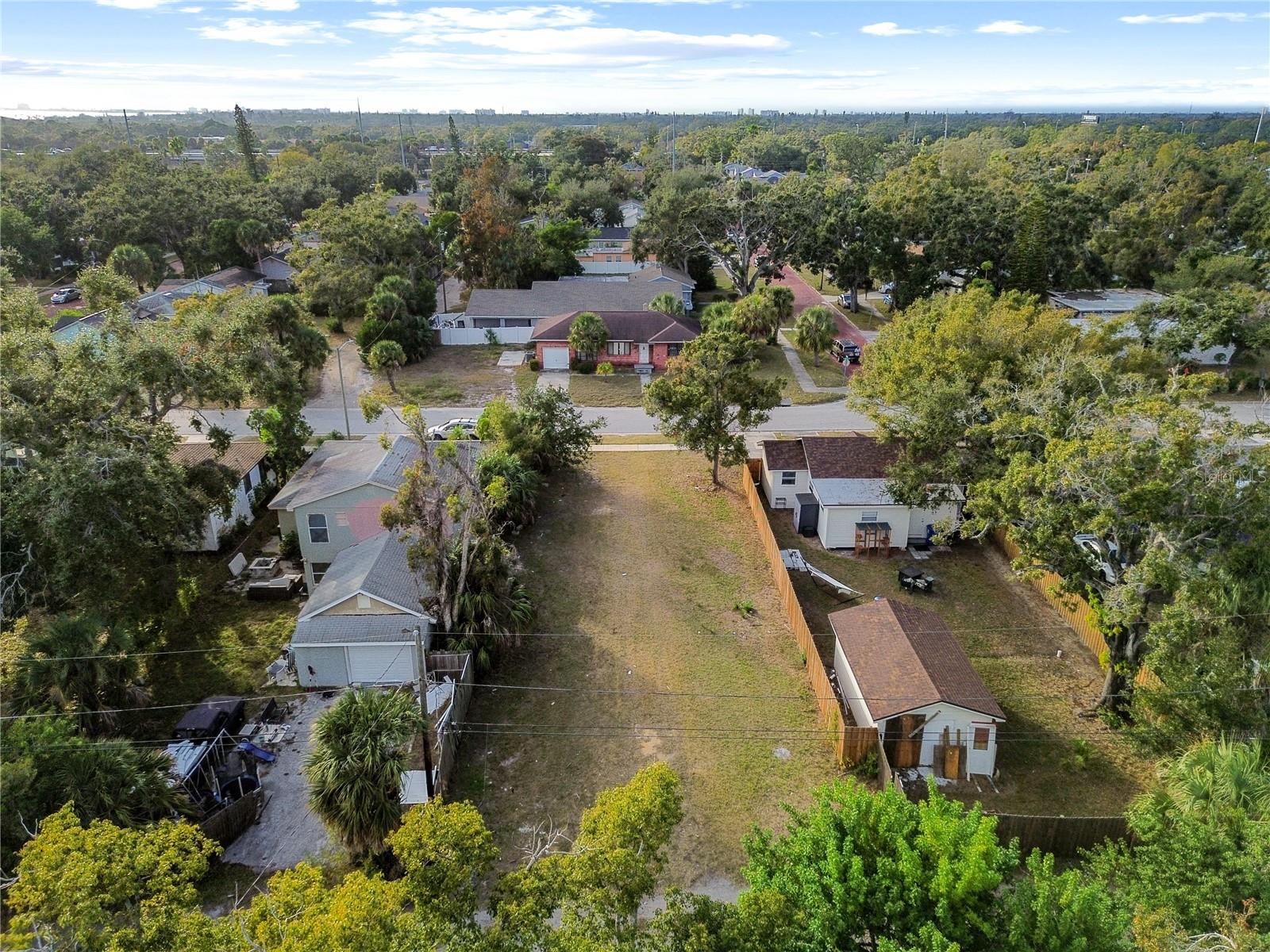 ROSEMOUND GROVE 2 - Land