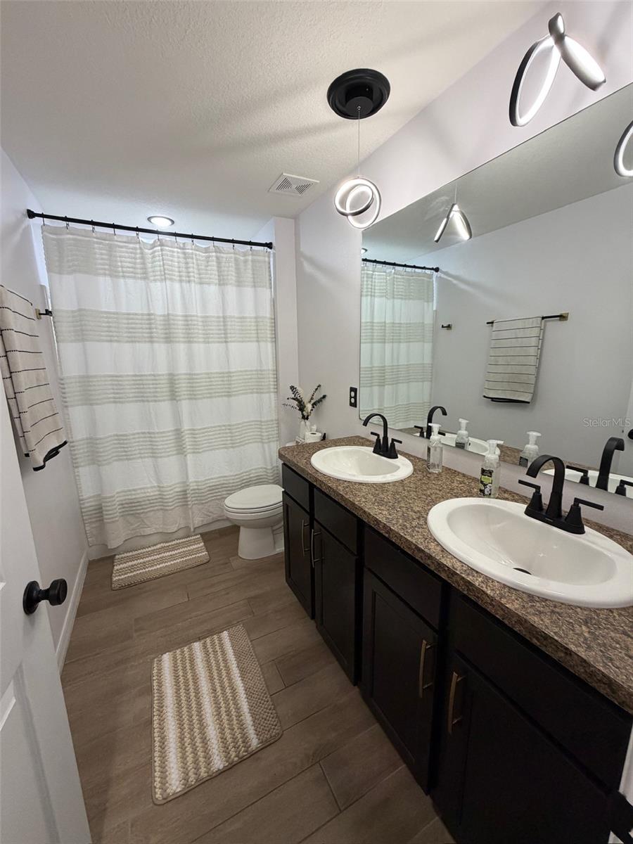 ARBOR GREENS PH II UNIT III PB 36 PG 60 - Residential