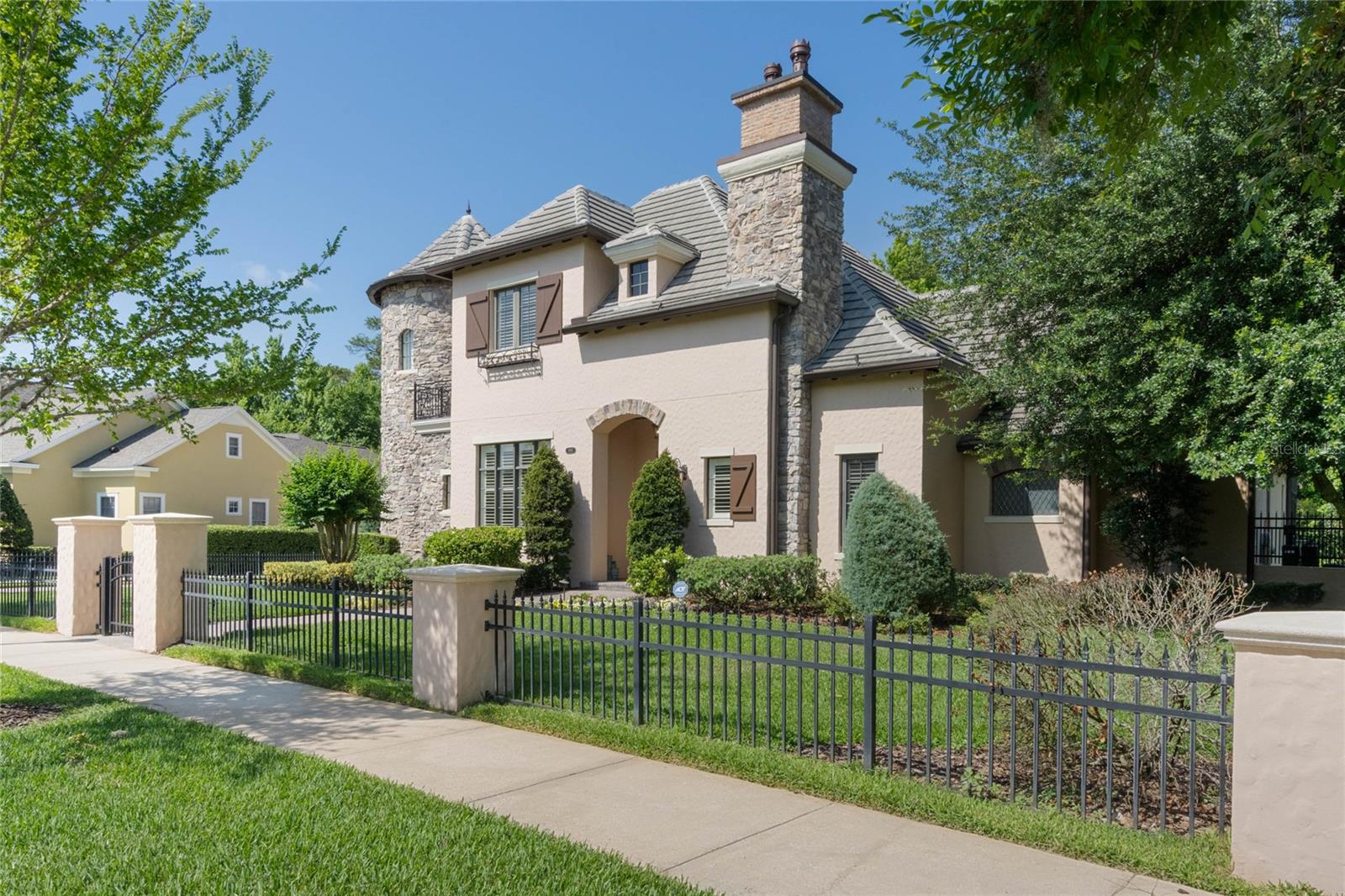 CELEBRATION SOUTH VILLAGE - Residential