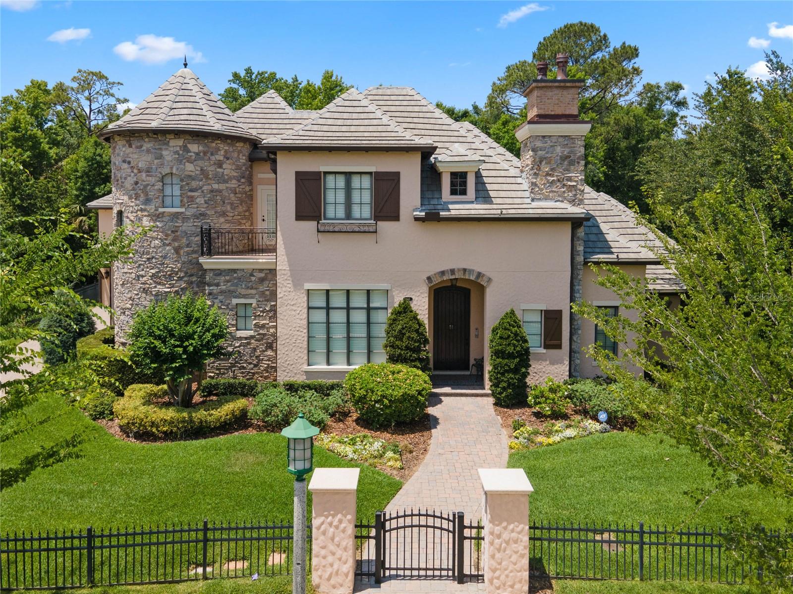 CELEBRATION SOUTH VILLAGE - Residential