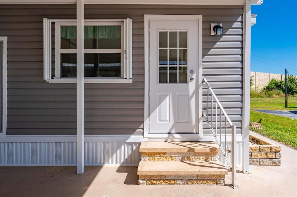 Photo of 1000 Kings Highway #328, Port Charlotte, FL 33980 (MLS # C7517064)