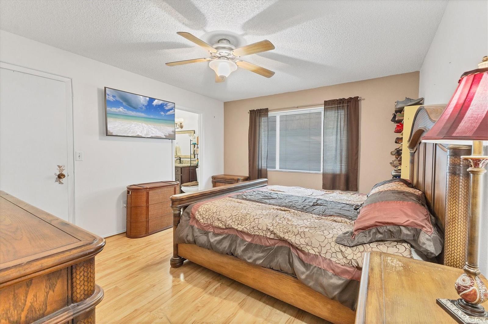 GLEN OAKS RIDGE VILLAS 2 - Residential