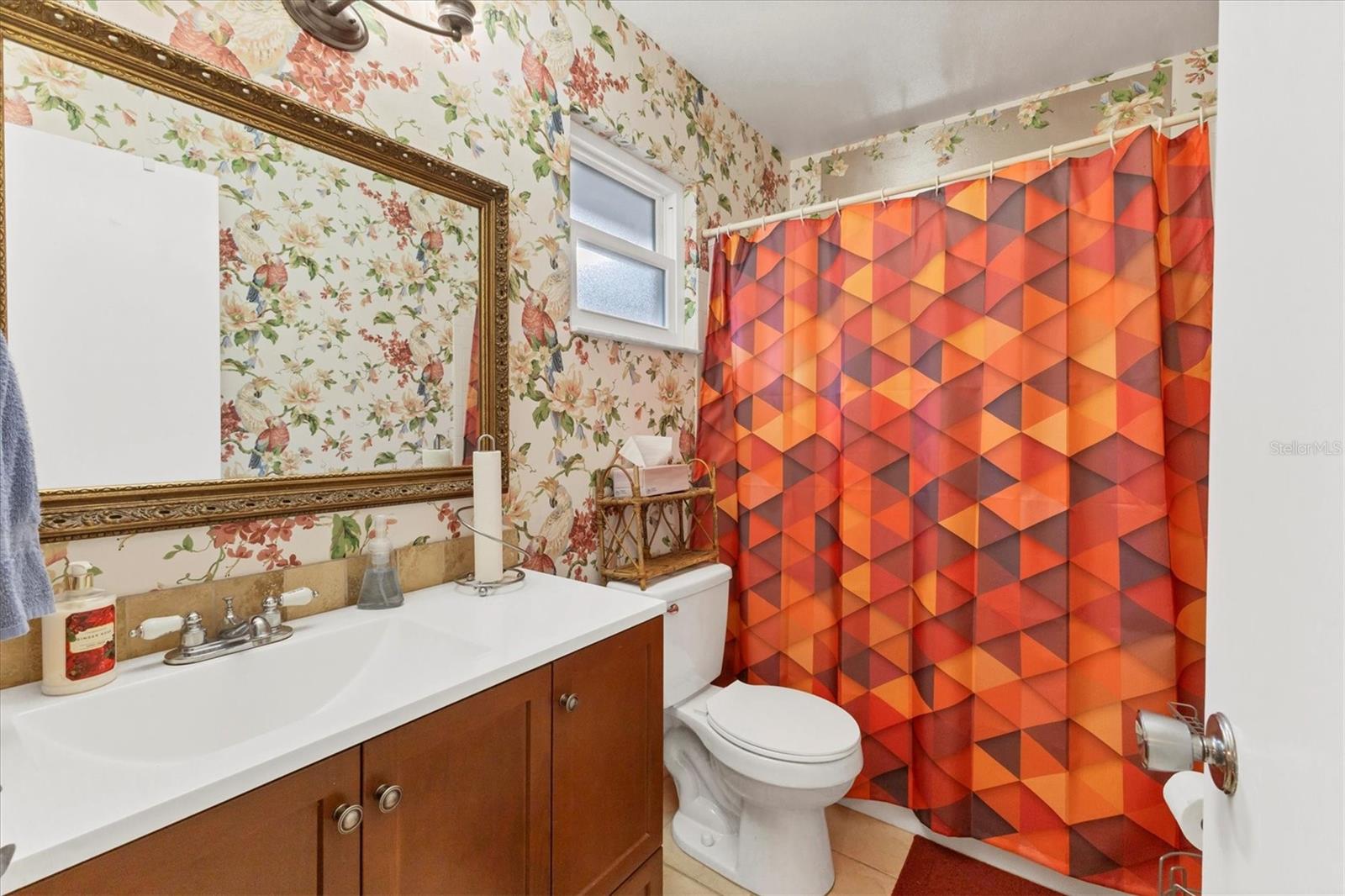 GLEN OAKS RIDGE VILLAS 2 - Residential