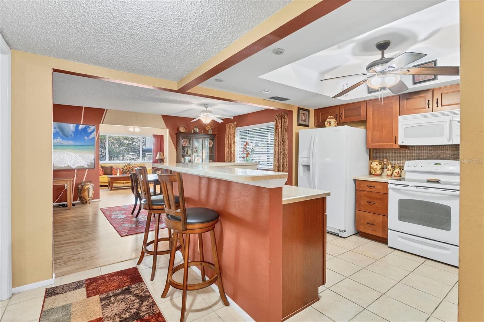 GLEN OAKS RIDGE VILLAS 2 - Residential