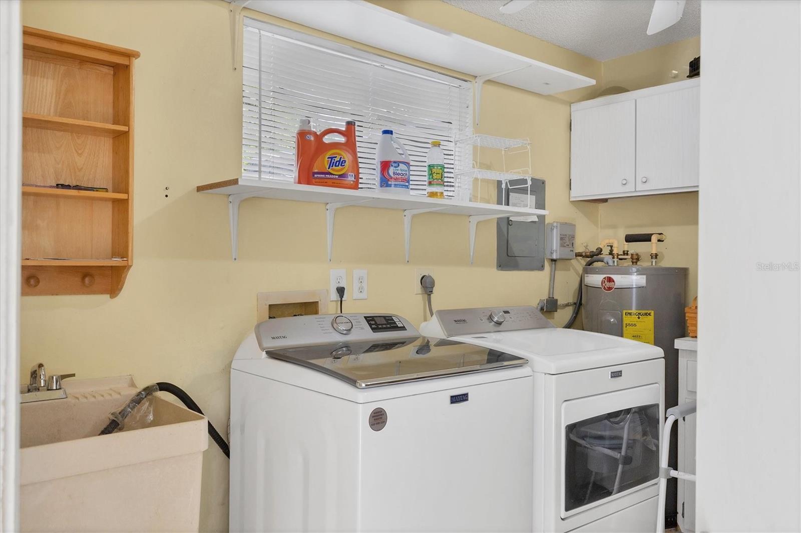 GLEN OAKS RIDGE VILLAS 2 - Residential