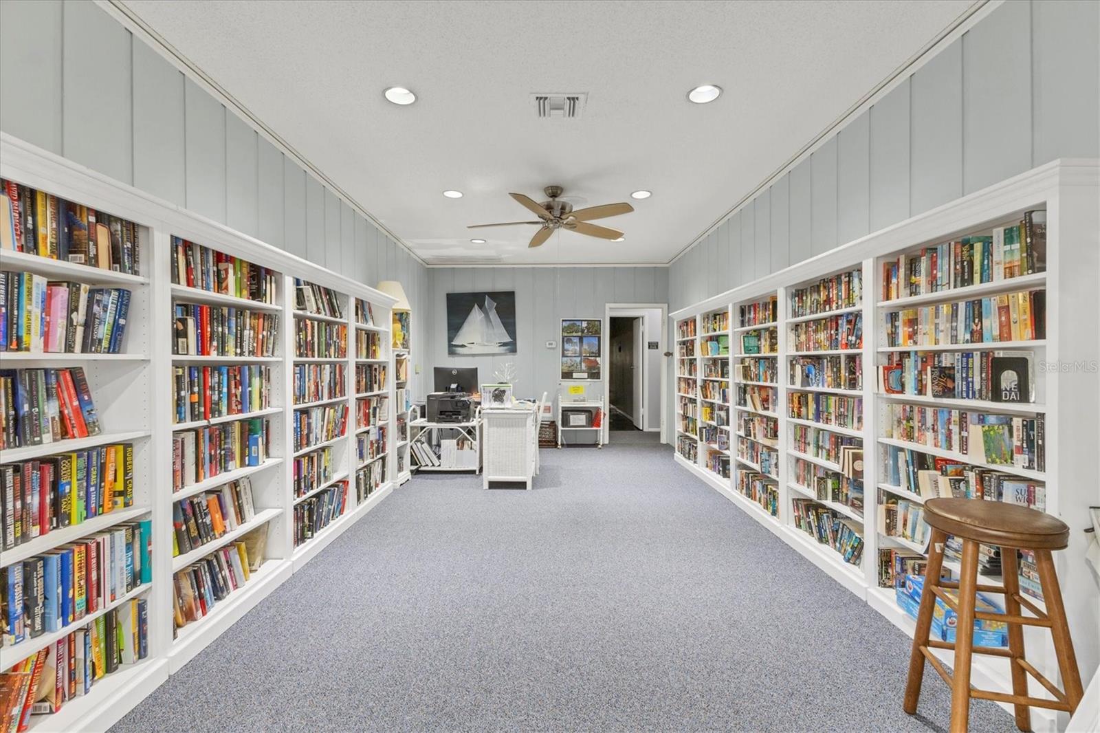 GLEN OAKS RIDGE VILLAS 2 - Residential