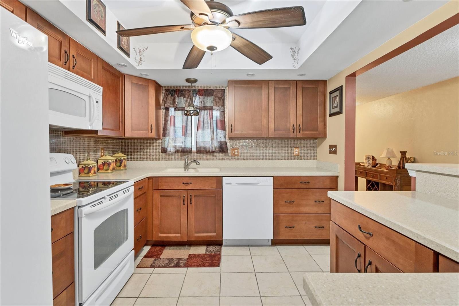 GLEN OAKS RIDGE VILLAS 2 - Residential