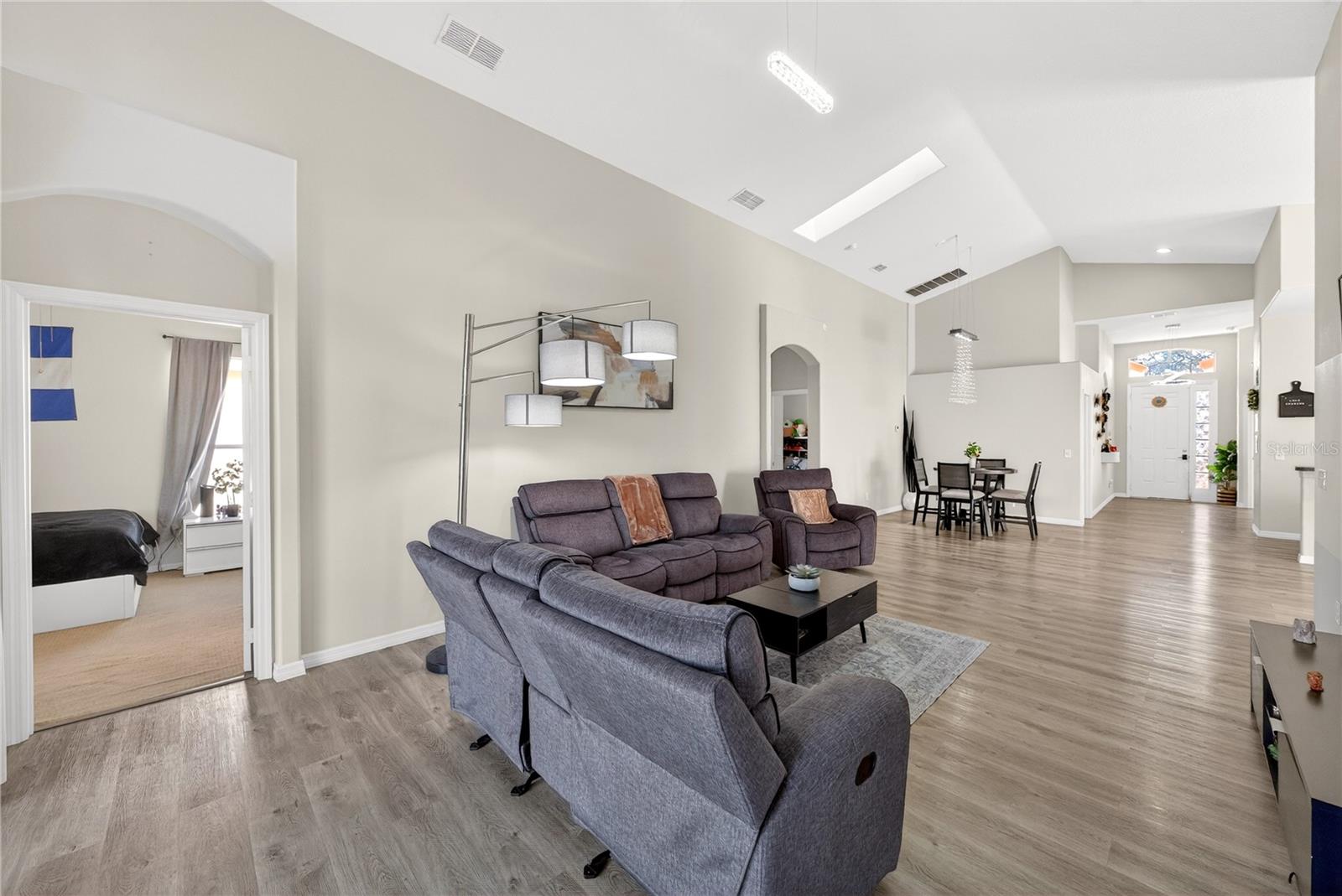 TUSCAN HILLS - Residential