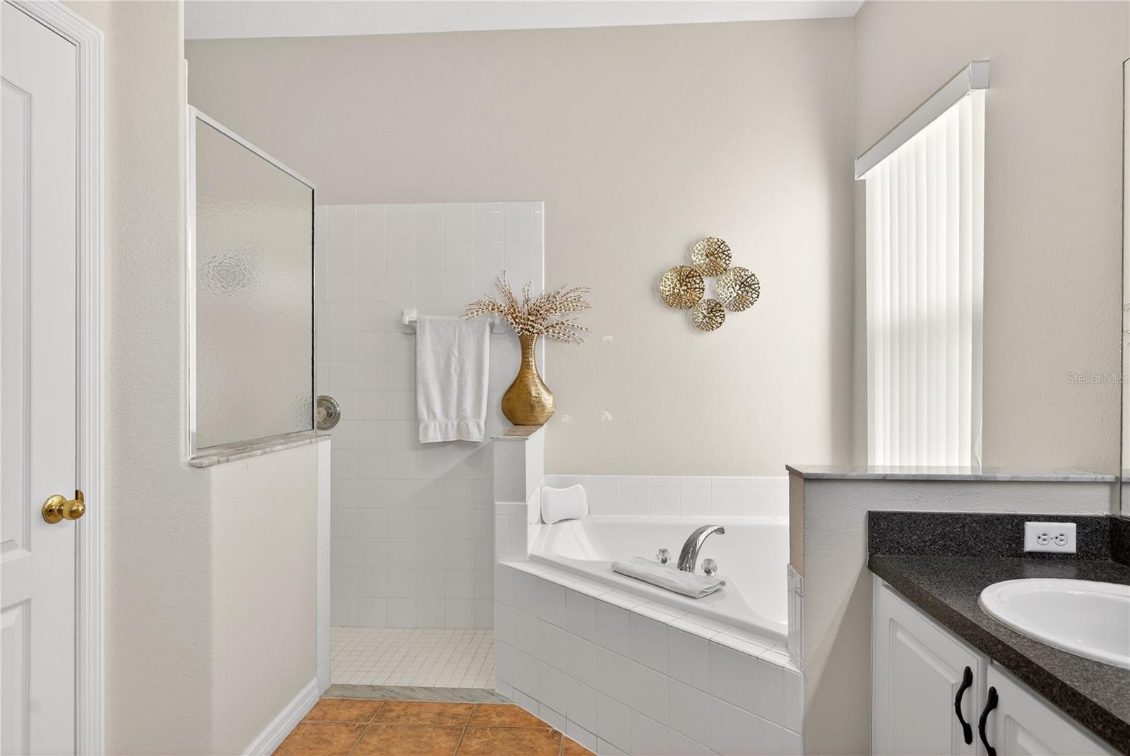 TUSCAN HILLS - Residential