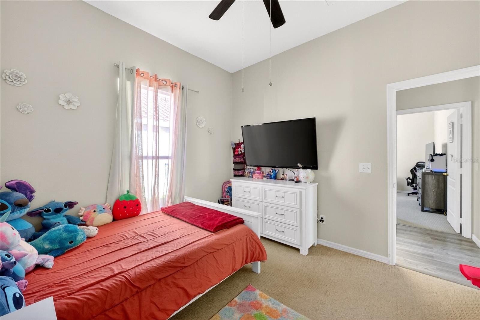 TUSCAN HILLS - Residential