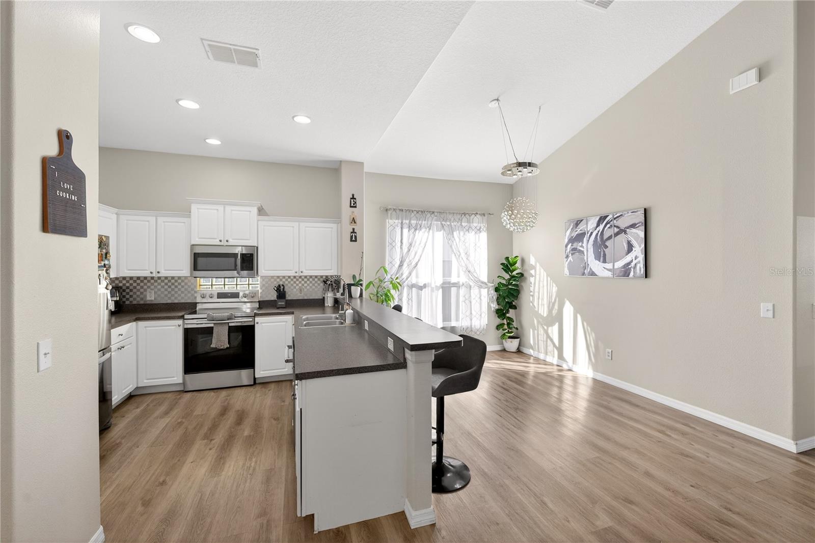 TUSCAN HILLS - Residential