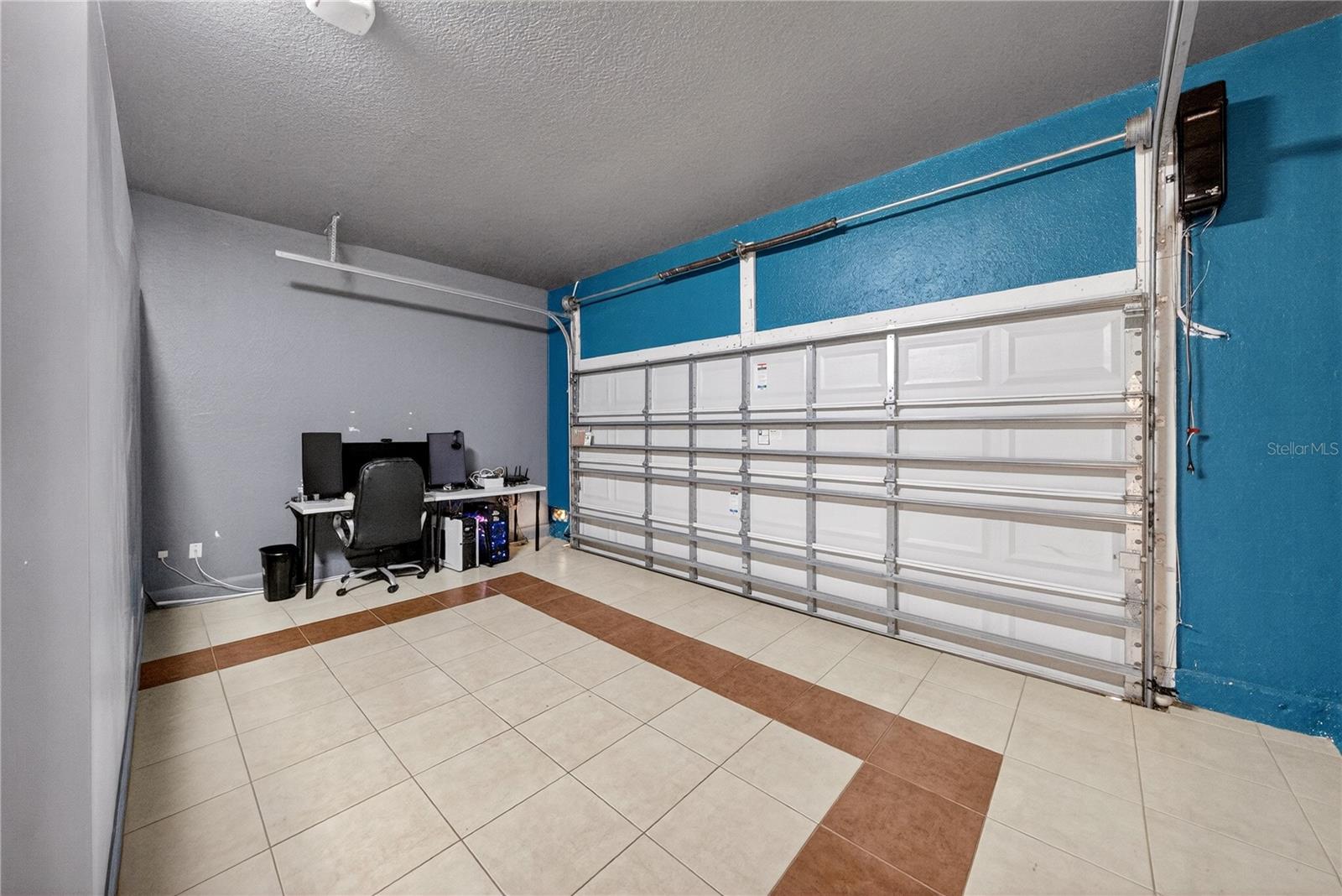 TUSCAN HILLS - Residential