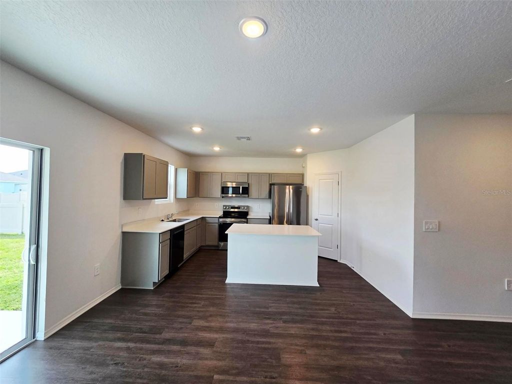 Photo of 13031 Bluff Oak Way, Parrish, FL 34219 (MLS # A4692522)