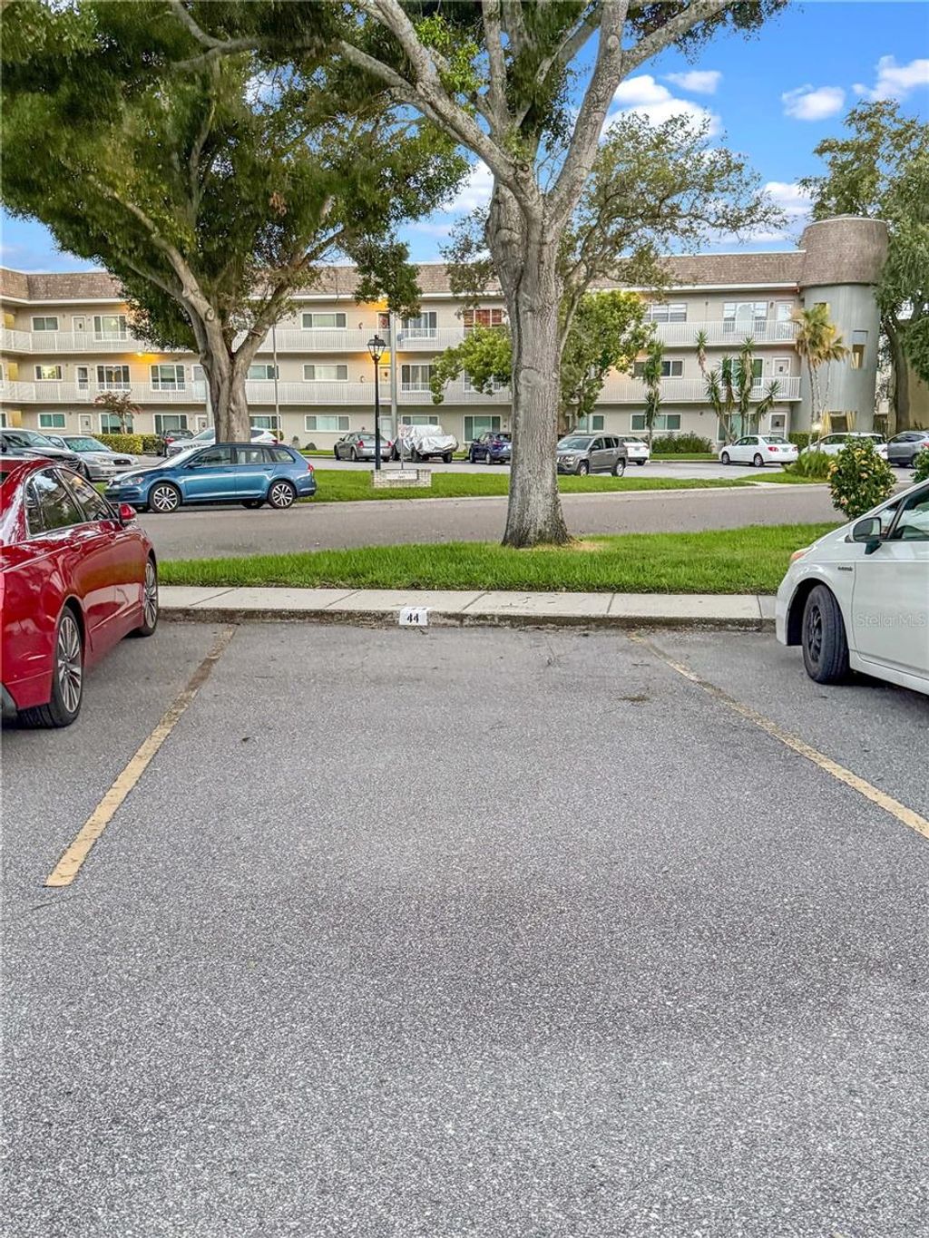 Photo of 2460 Persian Drive #44, Clearwater, FL 33763 (MLS # TB8402426)