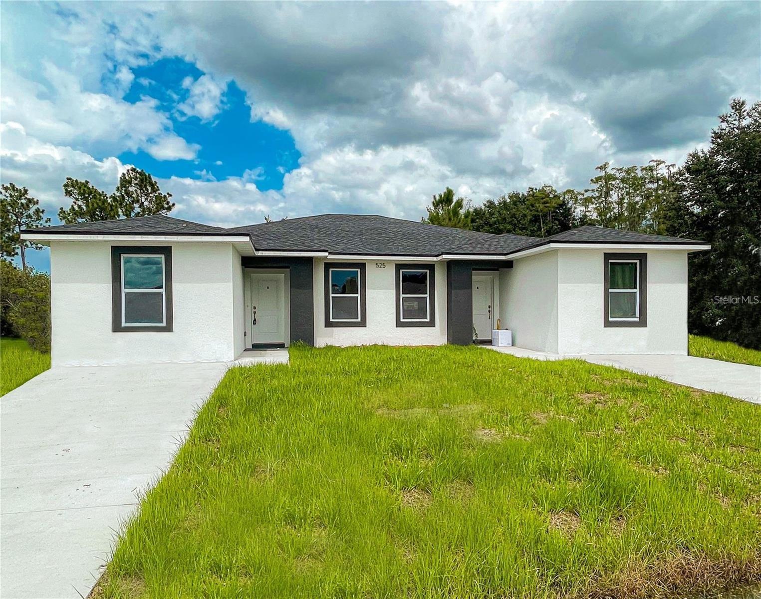 3 bedroom 2 bathroom half duplex built in 2021. Boasts high ceilings, open floorplan and no carpet! Lawn care included.
Administration Fee:
Upon approval tenants will be subject to a $250 one-time administration fee.
***This property is proud to offer deposit-free living to qualified renters through Obligo! We understand that moving costs can add up, so we want to extend financial flexibility to our residents.***
Resident Benefit Package (Included in rental amount):
-Bi-monthly A/C Filter Delivery
-$100,000 Tenant Liability Insurance/ $10,000 Content Coverage
-PestShare Service
-Identity Protection
-Credit building (All Credit Bureaus)
-Piñata Tenant Rewards Program
-Tenant Portal Access: Online payments & submission of maintenance requests
-24 Hour Emergency Maintenance Hotline
-1-Time Late Fee Forgiveness
-$500 Rebate after closing if you purchase a home with one of our preferred Realtors