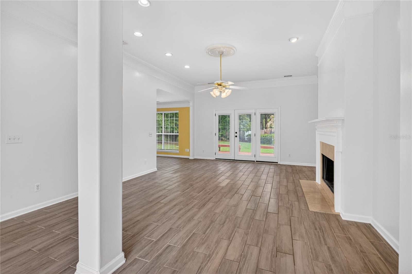 136 SUMMER WINDS DRIVE