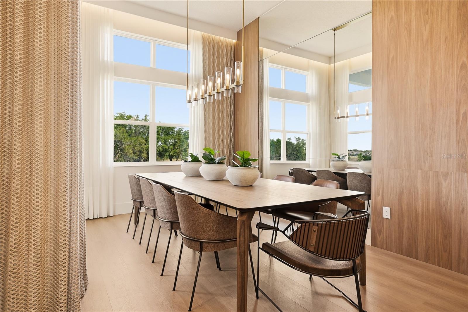 AVALON RDG - Residential