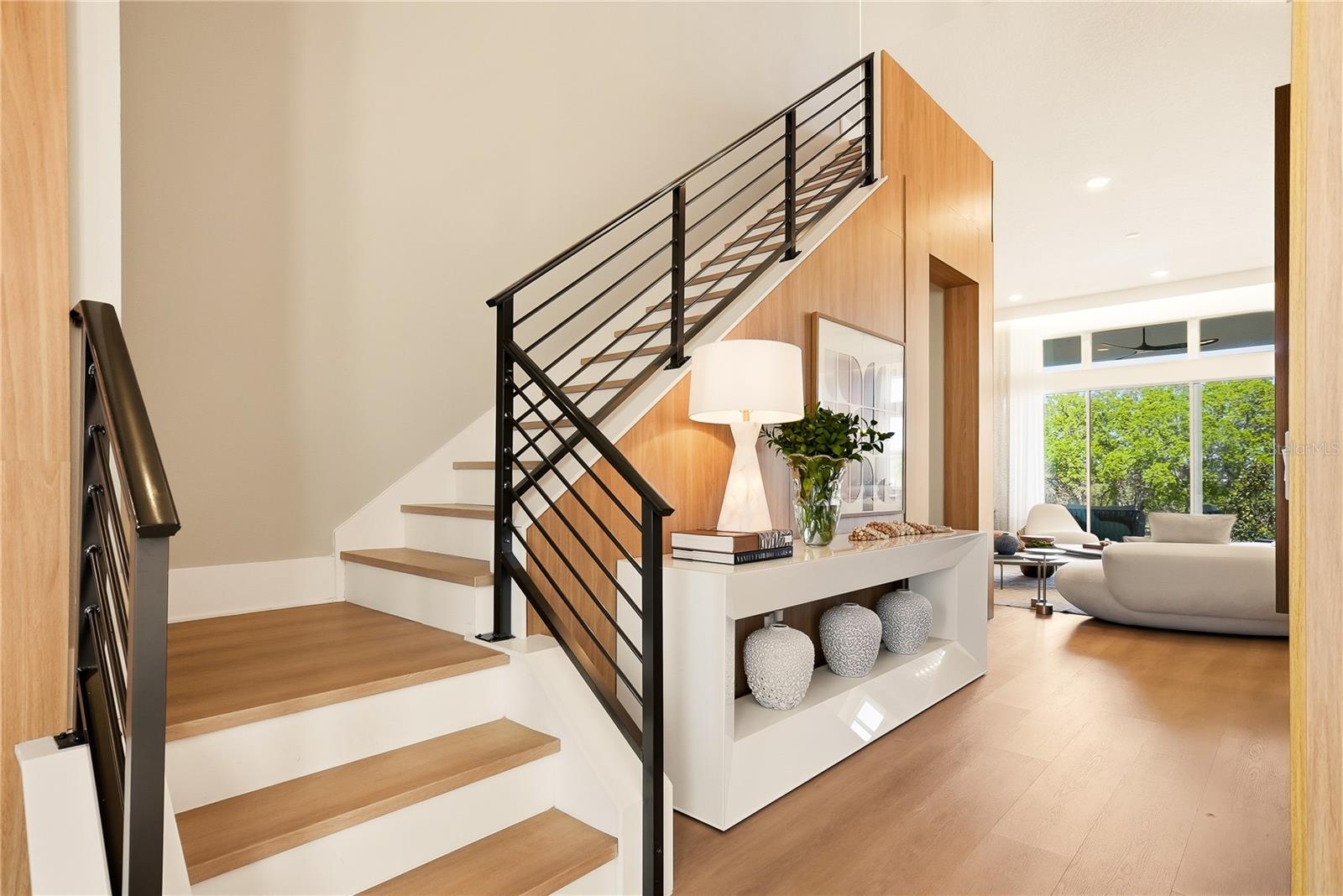 AVALON RDG - Residential