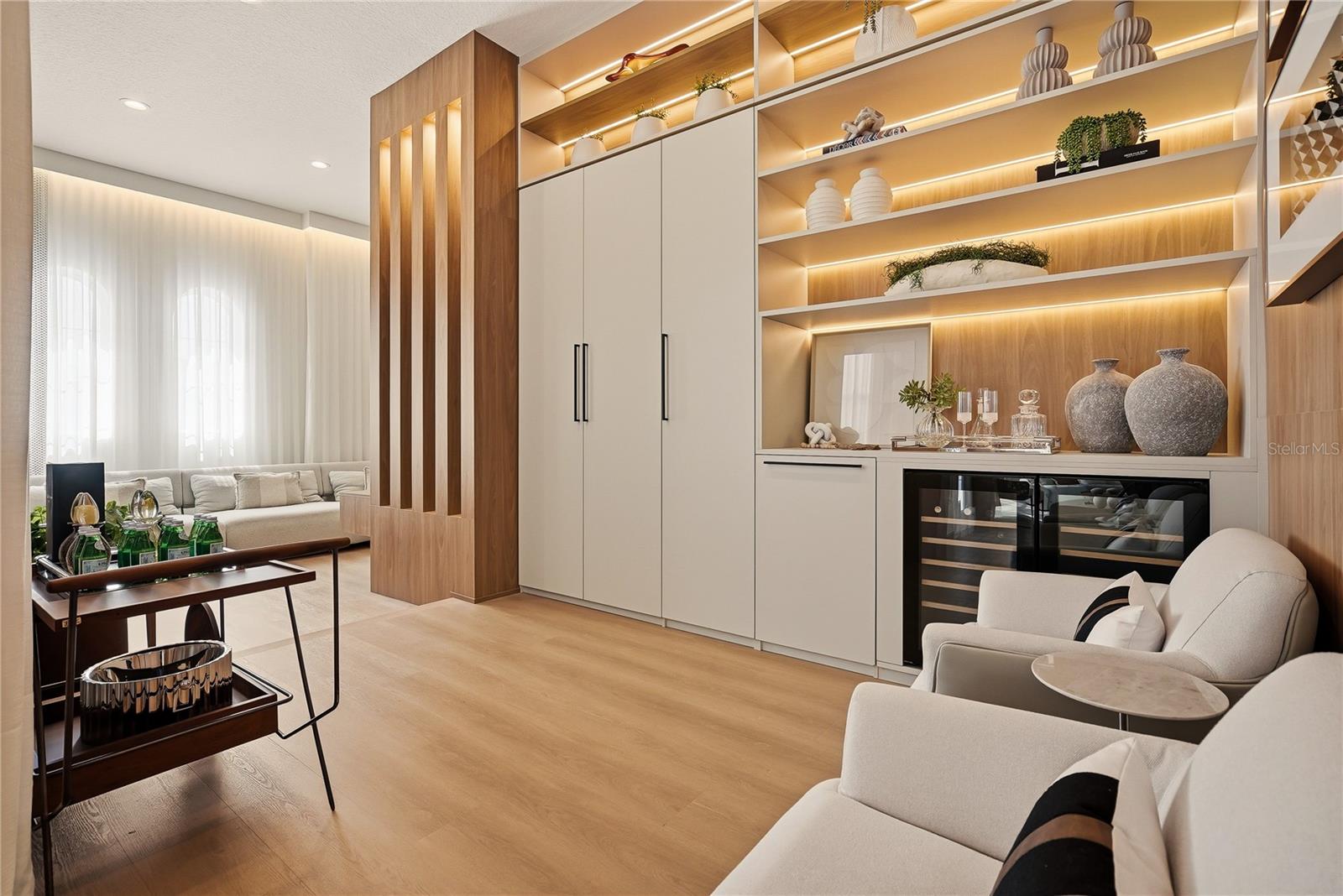 AVALON RDG - Residential