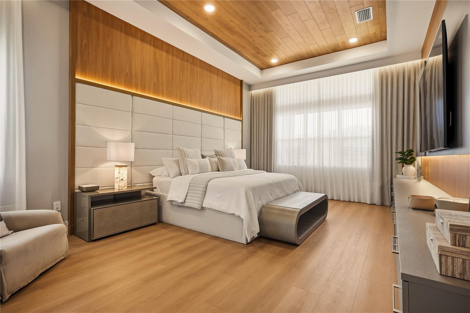 AVALON RDG - Residential