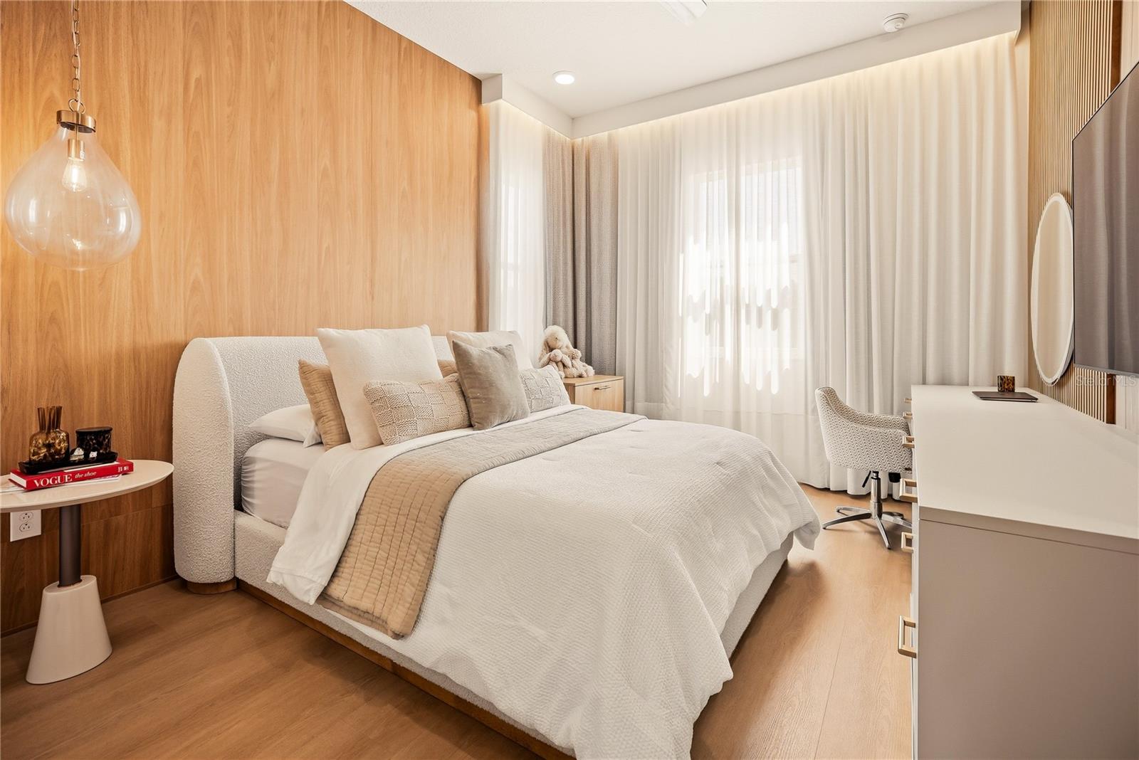 AVALON RDG - Residential