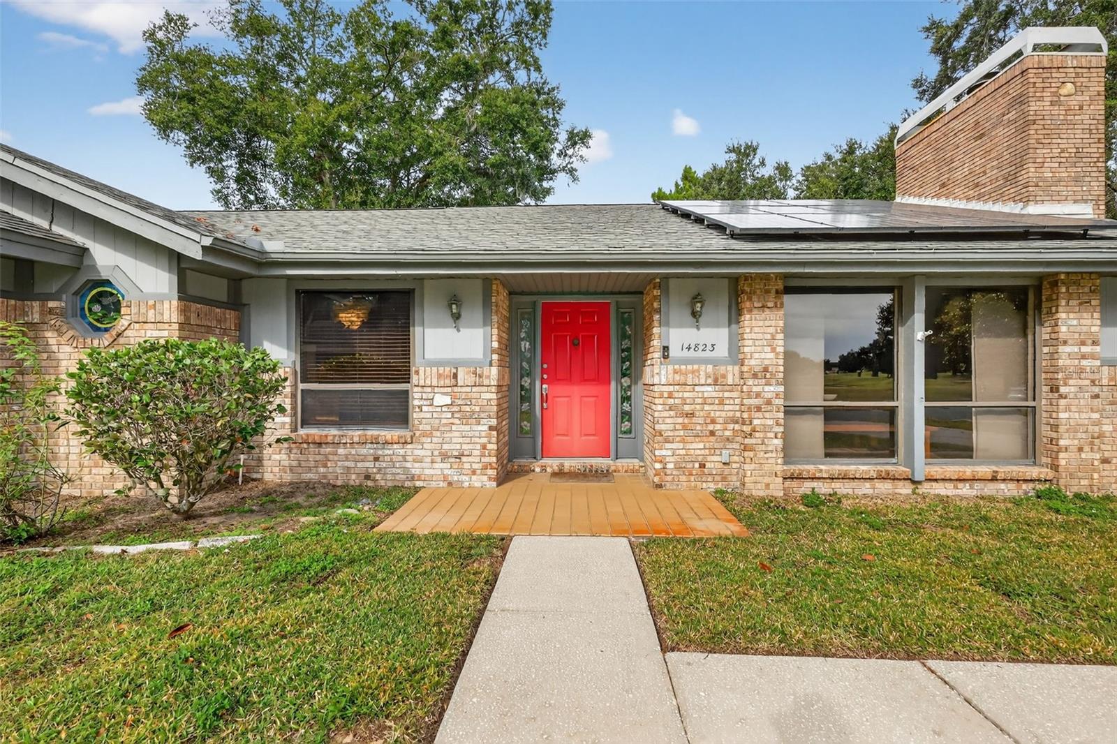 VILLAGE GREEN - Residential