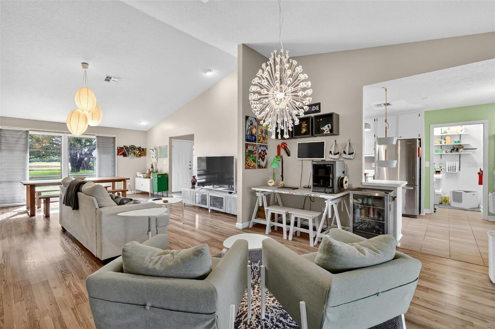 VILLAGE GREEN - Residential