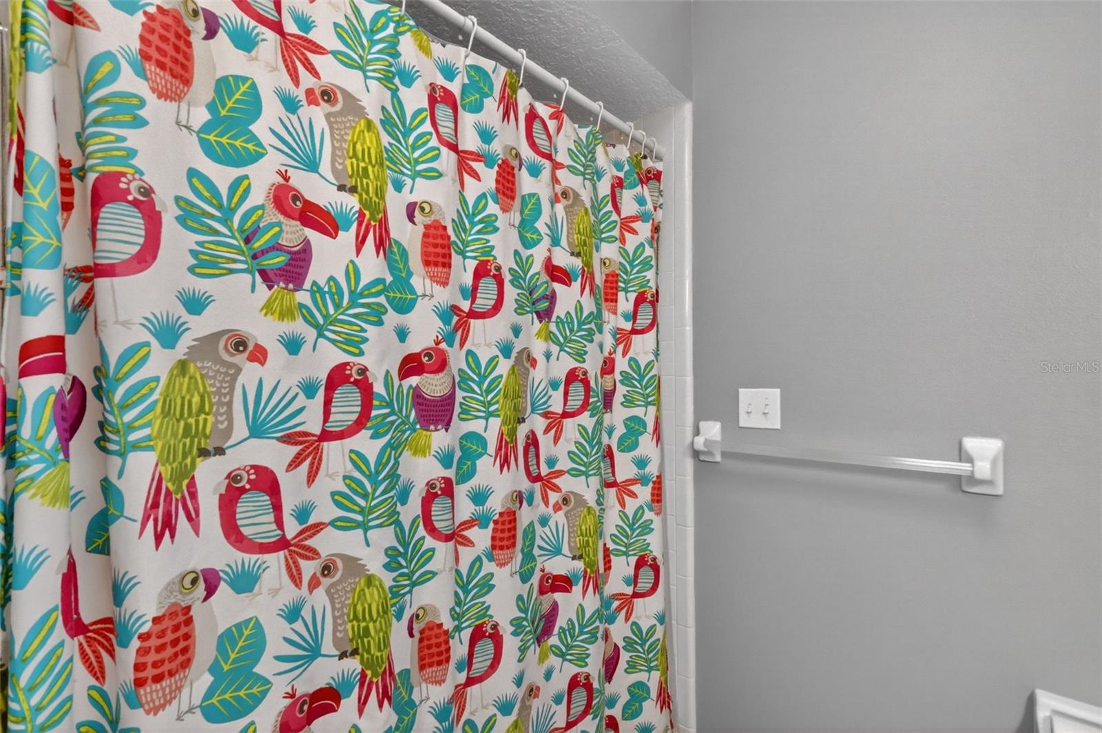 VILLAGE GREEN - Residential