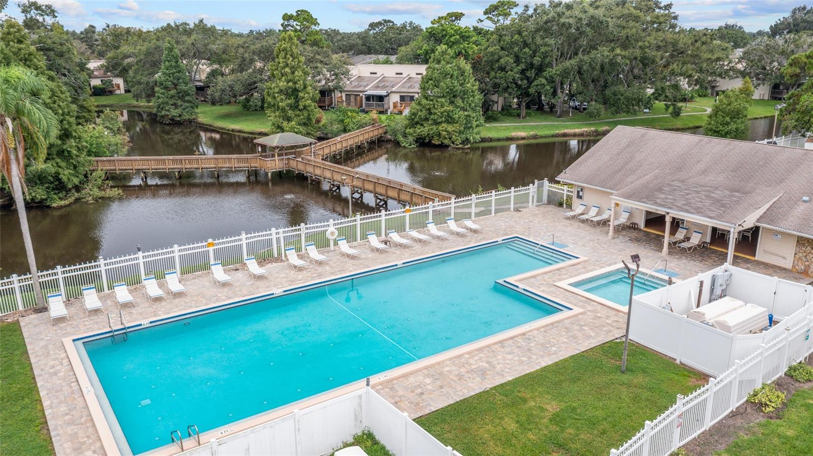 LAKE FOREST CONDO - Residential