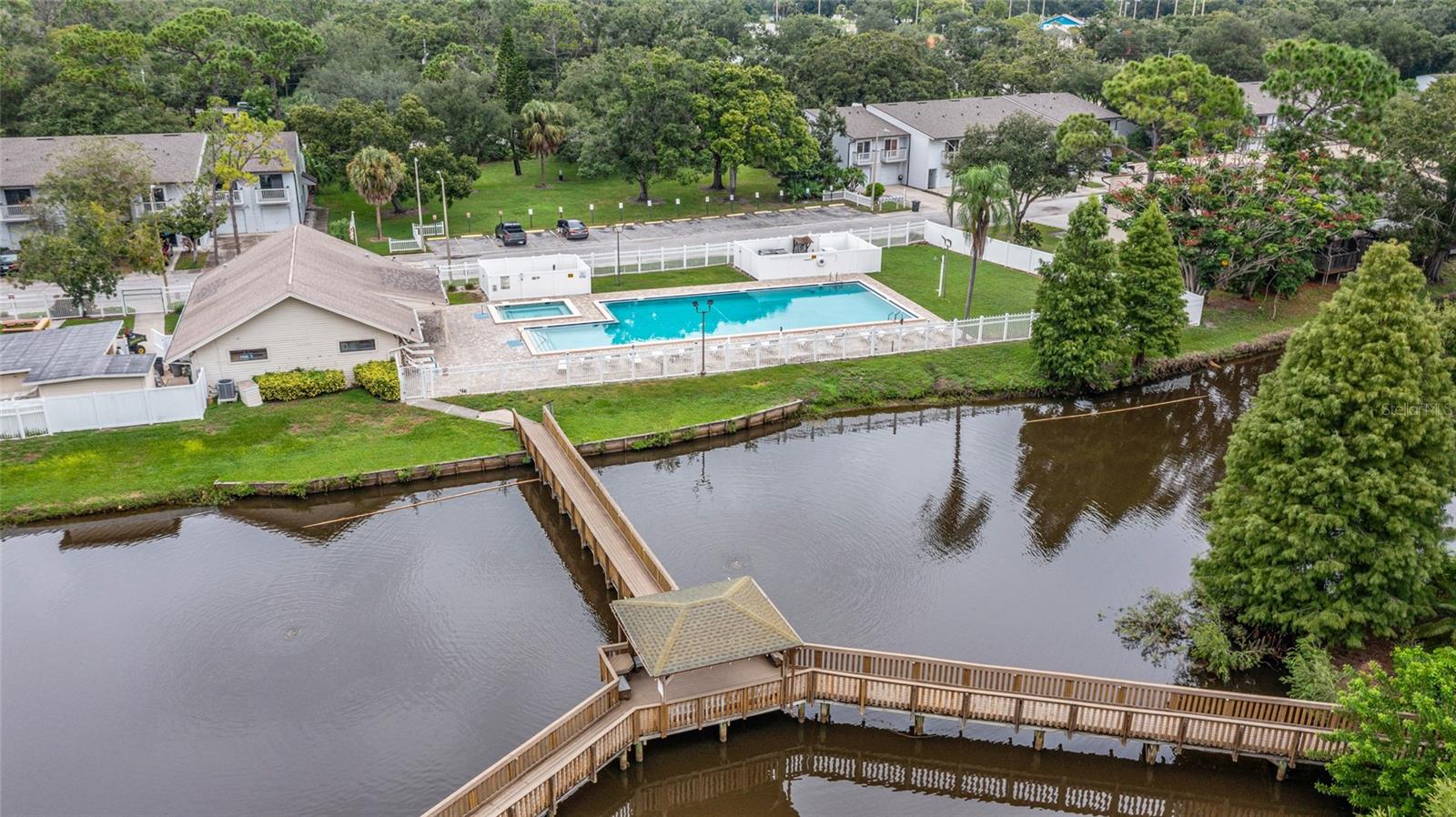 LAKE FOREST CONDO - Residential
