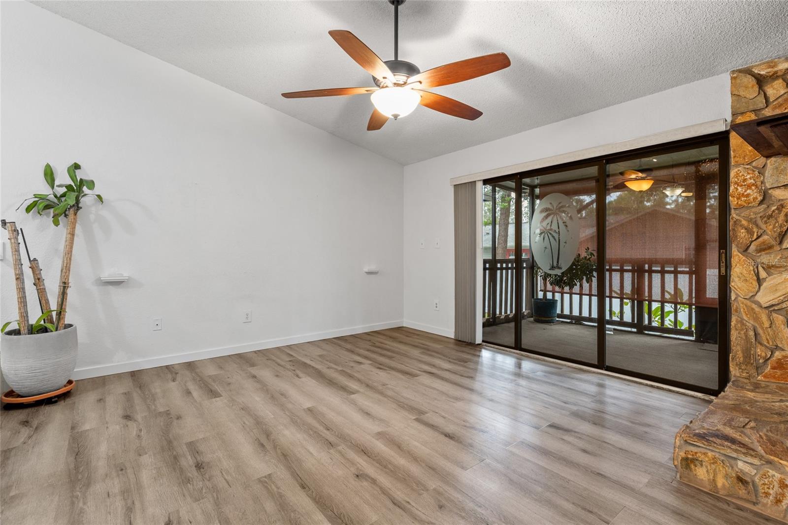 LAKE FOREST CONDO - Residential