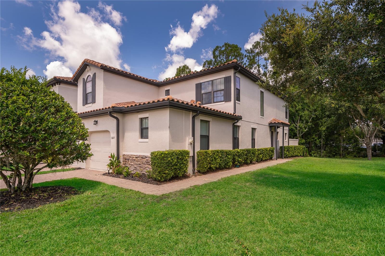 8127 ROSEVILLE BOULEVARD