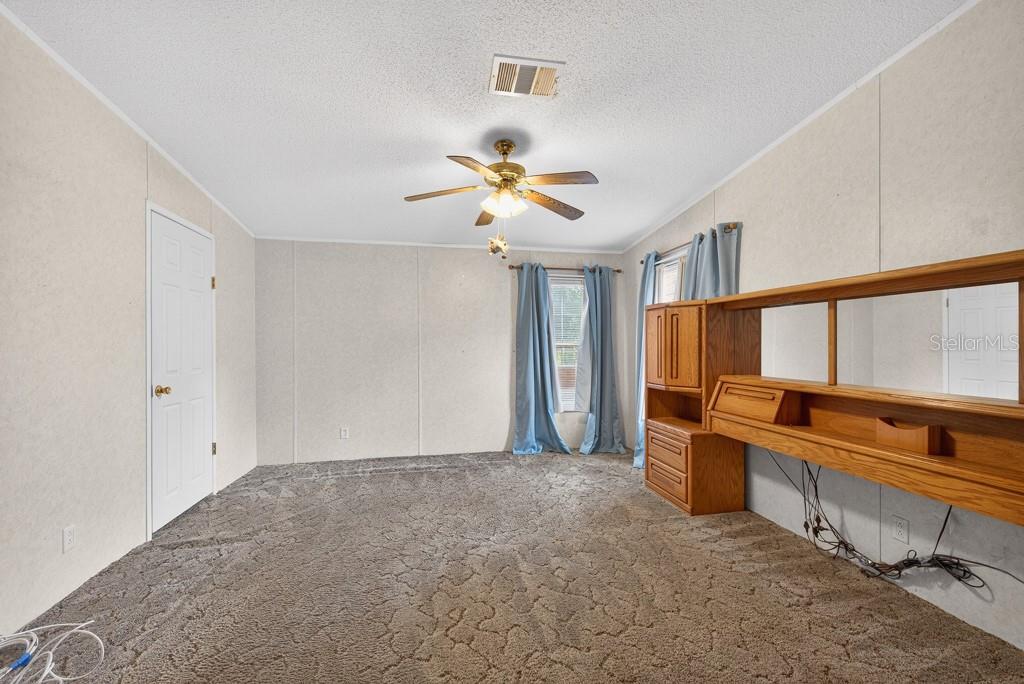 DUNWOODIE PARK - Residential