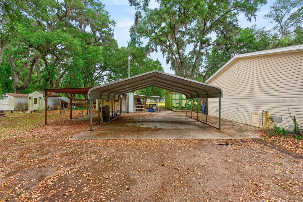 DUNWOODIE PARK - Residential