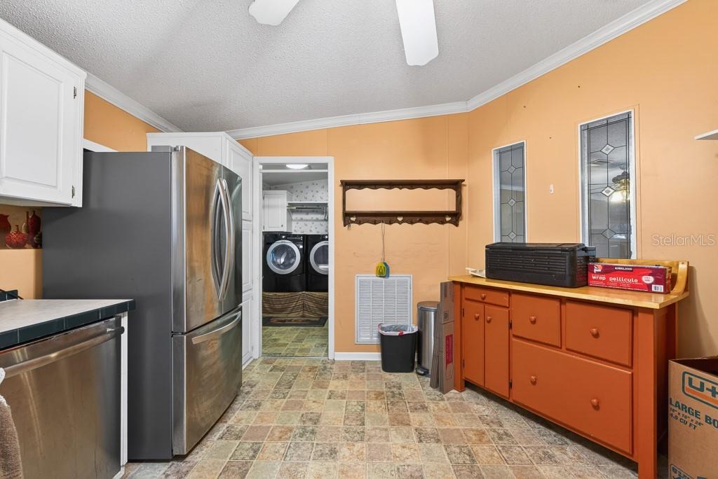 DUNWOODIE PARK - Residential